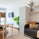 Ah Delux3rooms Vut6893as Apartamento *